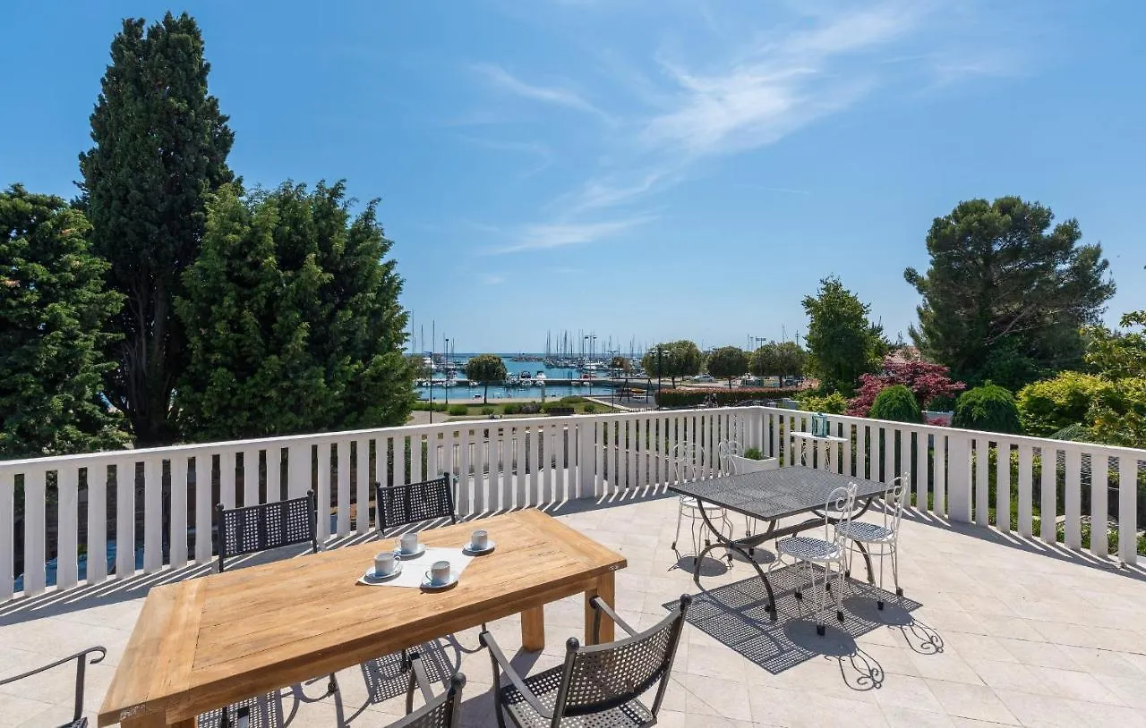 Casa Lungomare Villa Umag 0*,